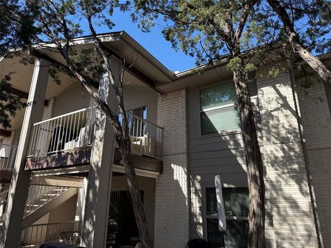 A home in Strawn