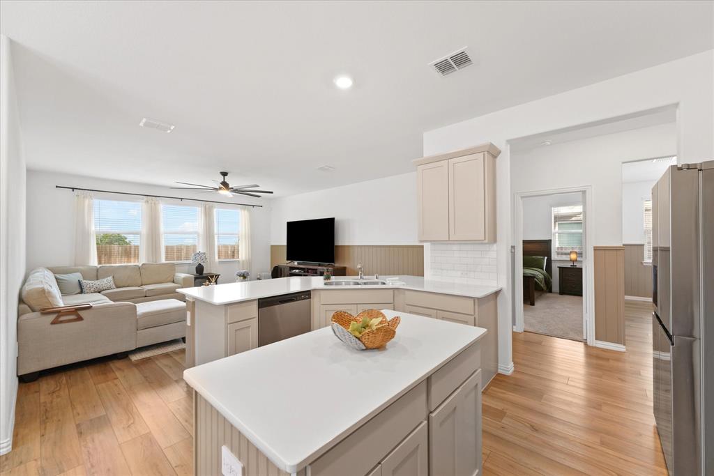 WOODCREEK PHASE 9B - Residential