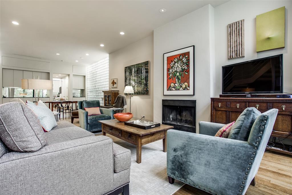 Preston Place 02 - Residential Lease