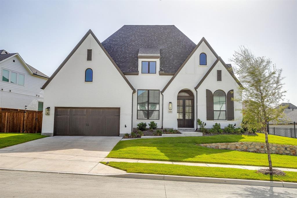 2137 Rolling Oaks Drive