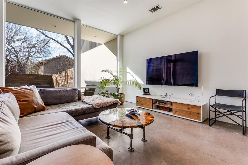 Alta Vista - Residential