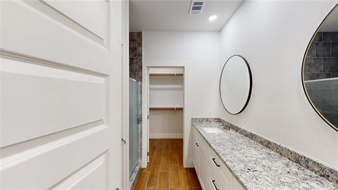 Tiny photo for 1615 Poplar Street, Dallas, TX 75215 (MLS # 21101093)