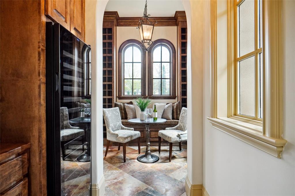 Chateau Du Lac Ph I - Residential