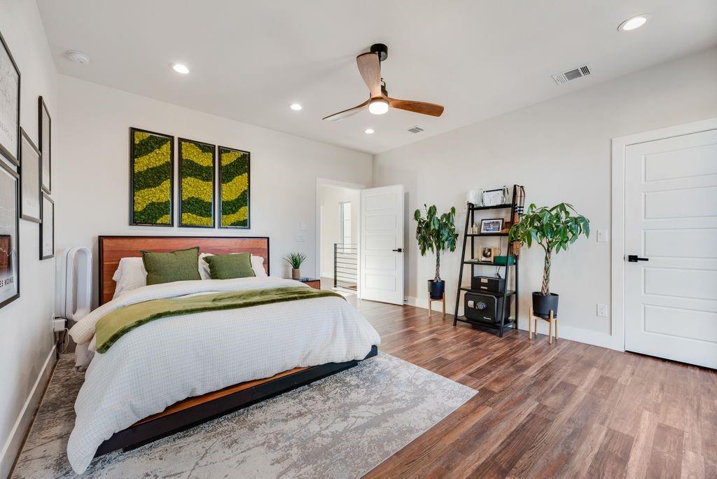 Victory Gardens - Residential