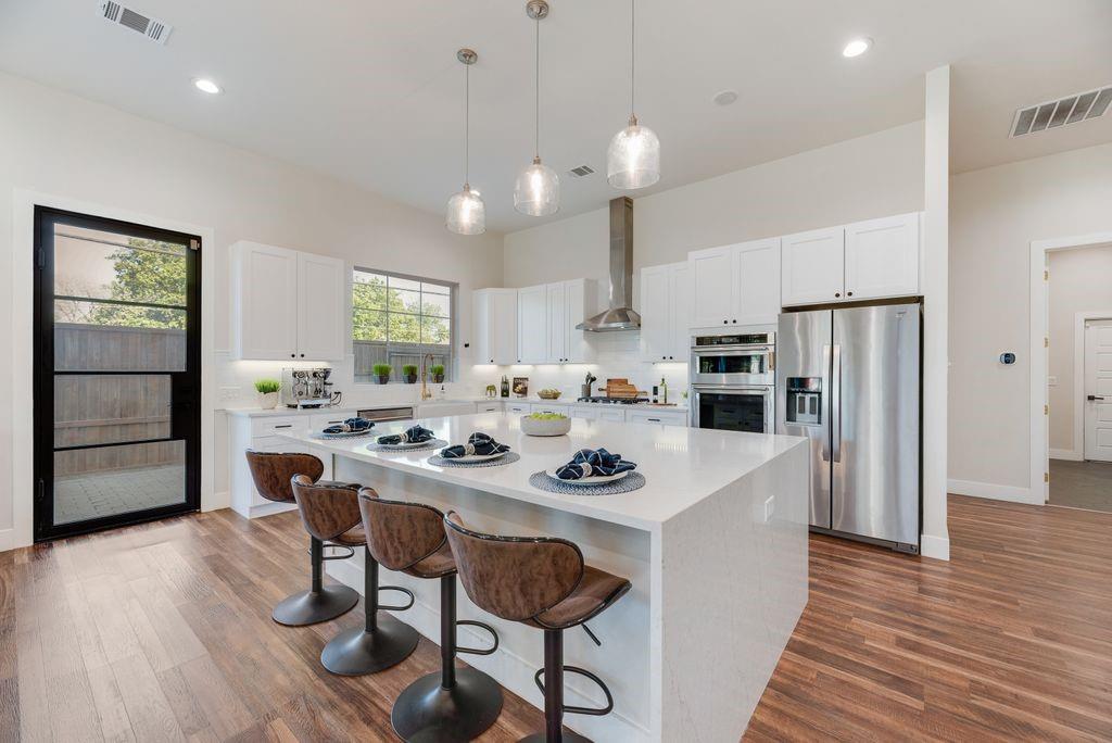 Victory Gardens - Residential