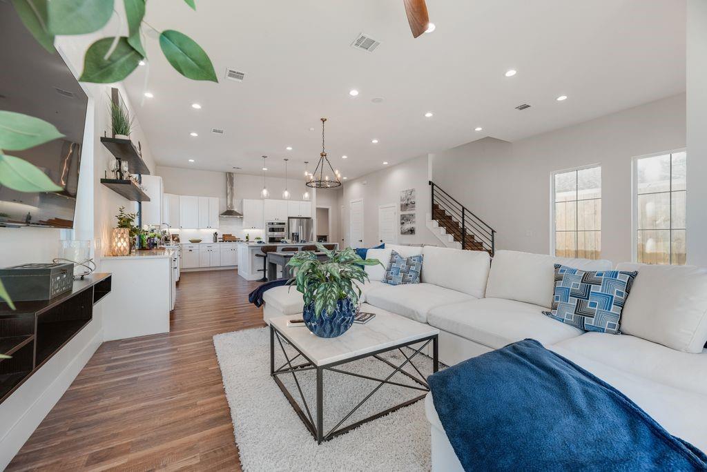 Victory Gardens - Residential