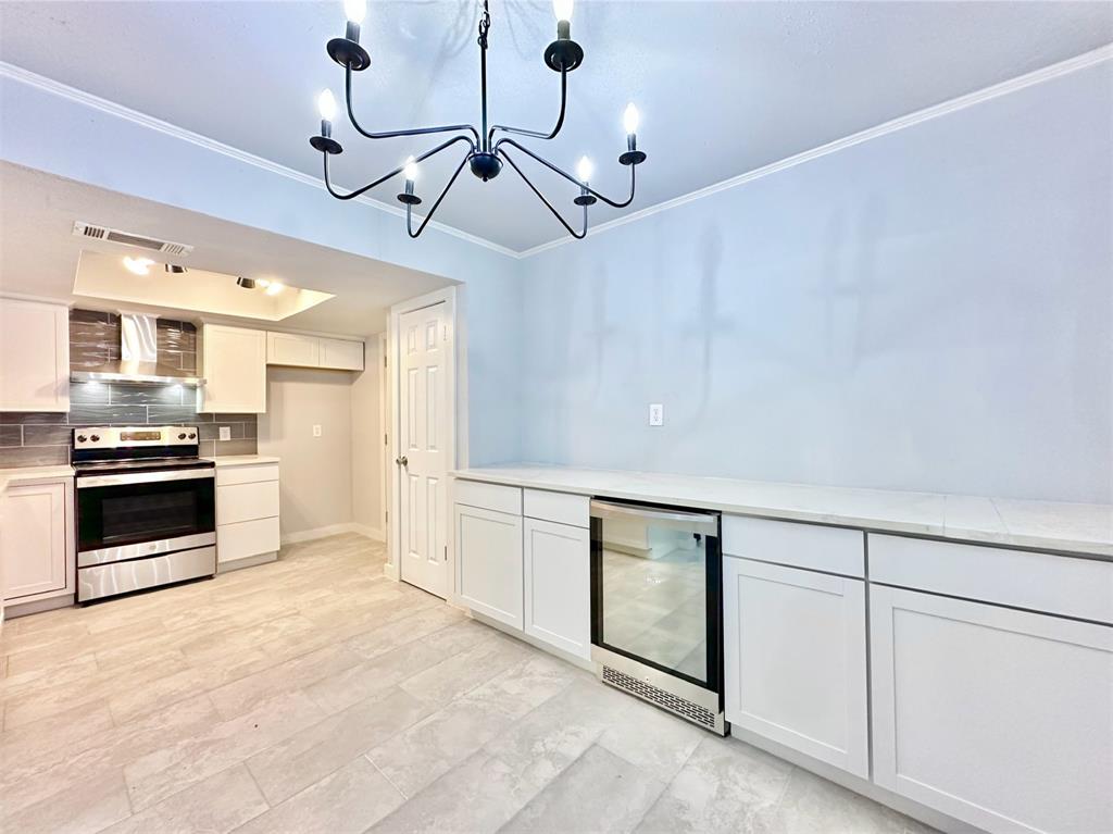 New World 4 - Residential