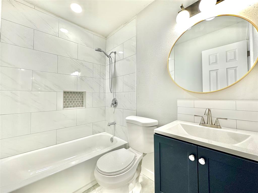 New World 4 - Residential