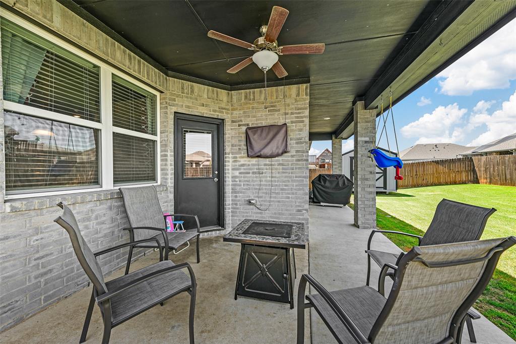 Sanger, Texas 76266, United States, 4 Bedrooms Bedrooms, ,3 BathroomsBathrooms,Residential,Active,96033