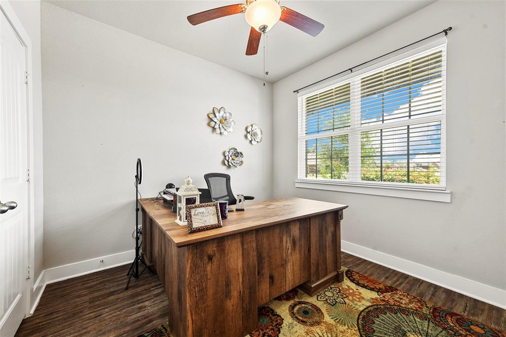 Sanger, Texas 76266, United States, 4 Bedrooms Bedrooms, ,3 BathroomsBathrooms,Residential,Active,96033