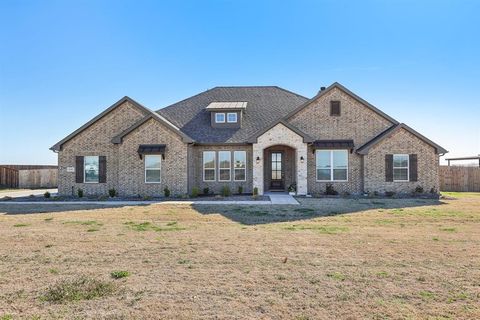 Property photo of 800 Majors Road, Van Alstyne, TX 75495