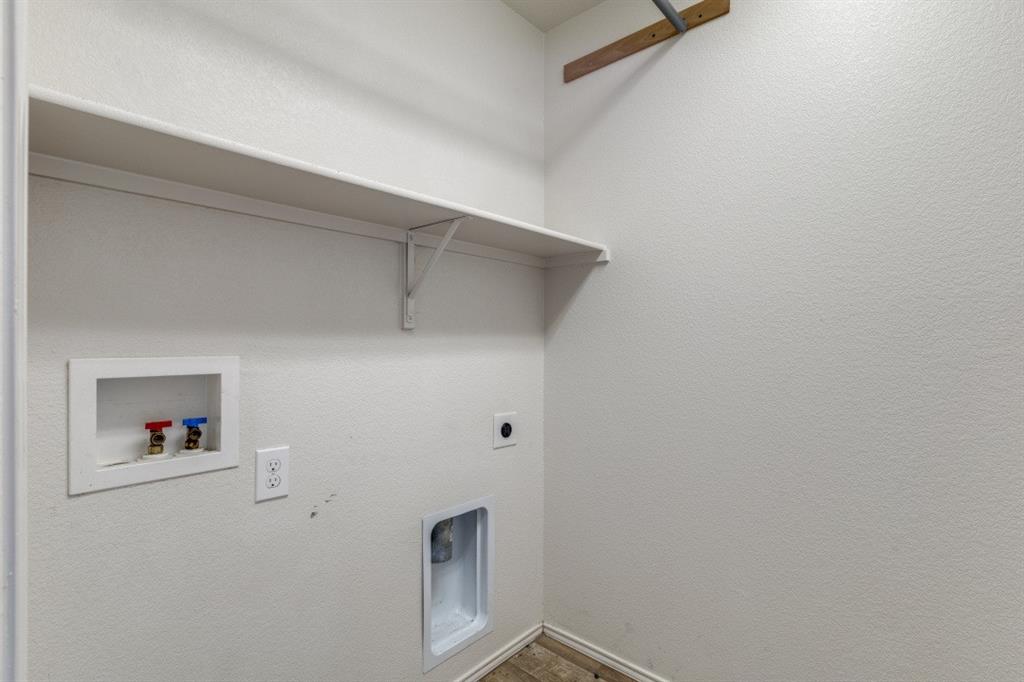 Trails Of Fossil Creek Ph I - Residential Lease