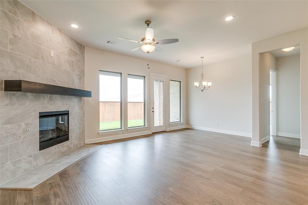 1214 Fieldstone Drive