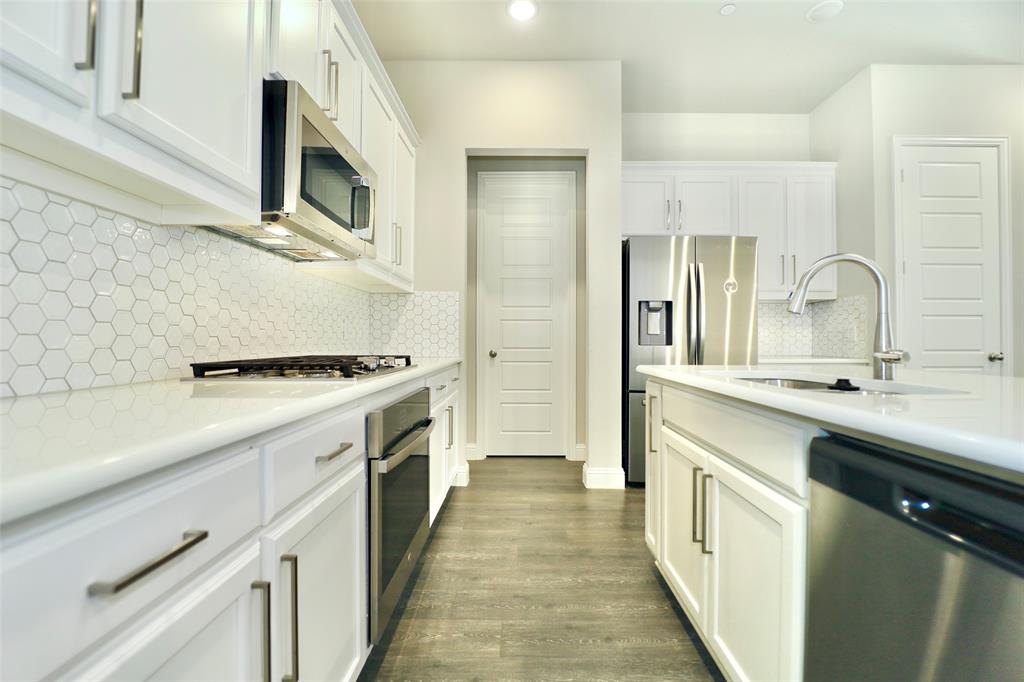 Stacy Road Twnhms Add - Residential