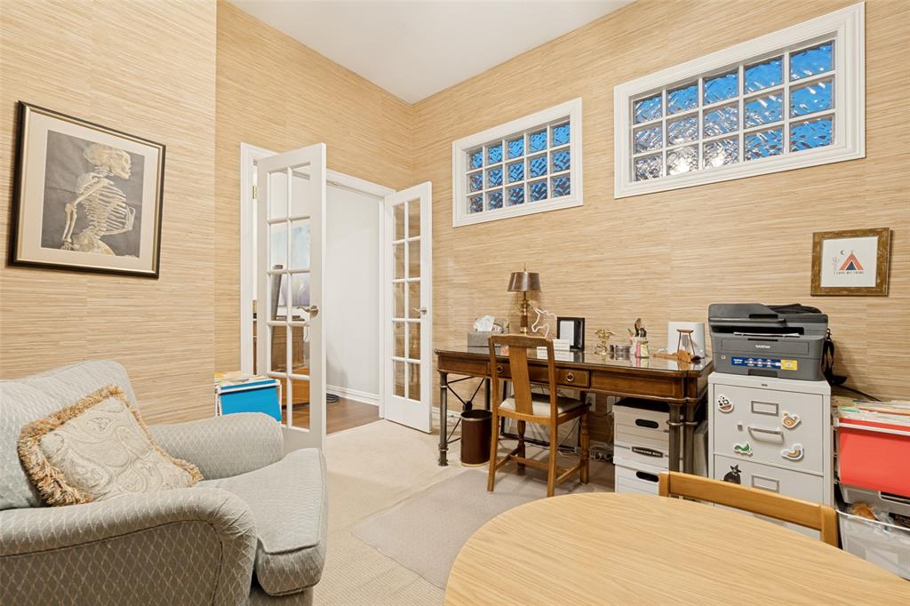 Royal Lane Village - Residential