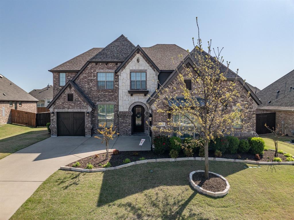 816 Lazy Brooke Drive