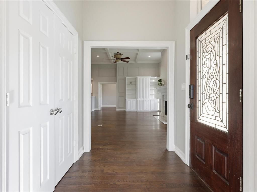 1227 Cambridge Drive