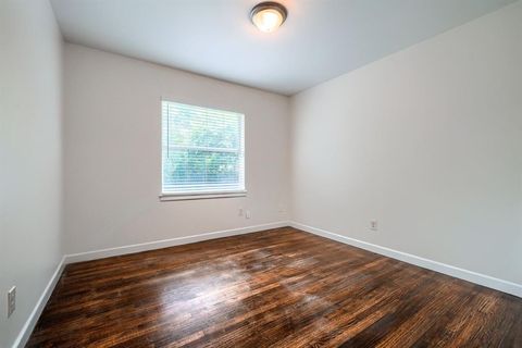 Tiny photo for 10628 Benbrook Drive, Dallas, TX 75228 (MLS # 21327746)