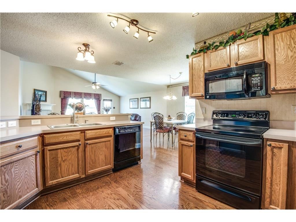 5116 Boxwood Lane