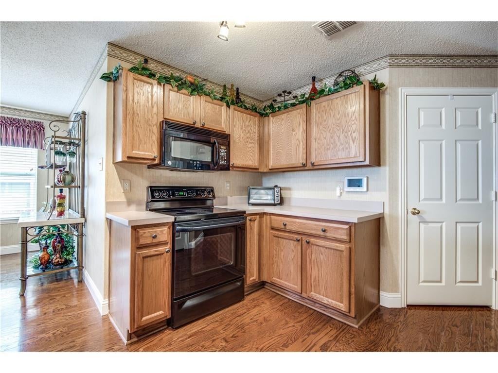 5116 Boxwood Lane
