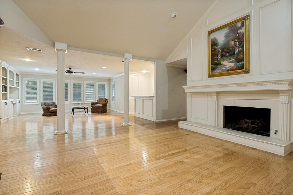1411 Clubview Court