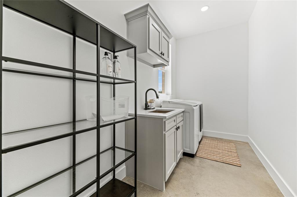 Eyrie Mdws - Residential