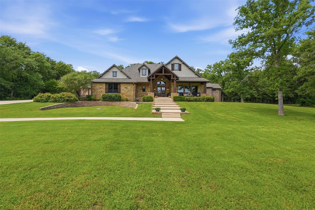 2304 Winchester Court