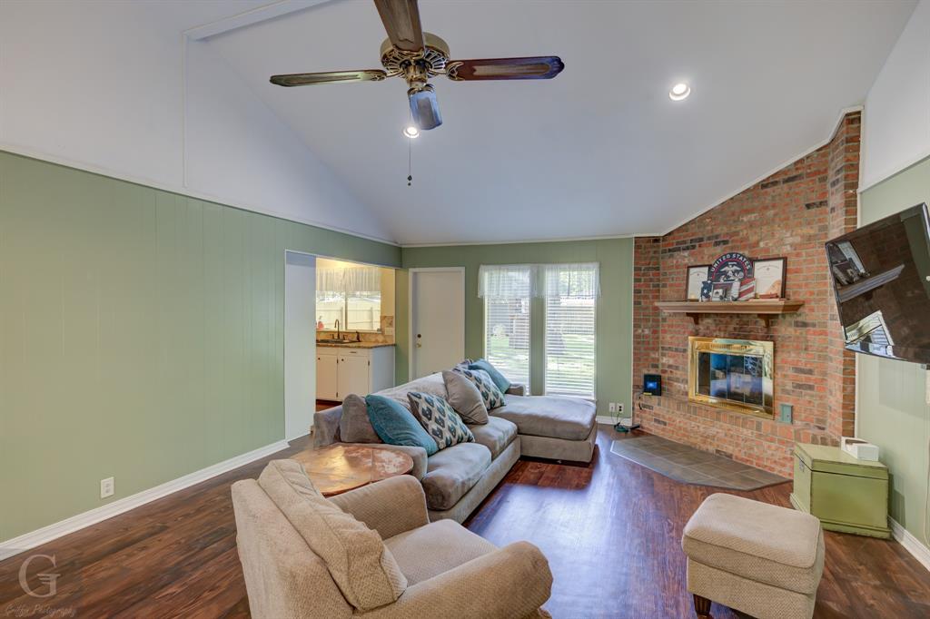 Haughton, Louisiana 71037, United States, 3 Bedrooms Bedrooms, ,2 BathroomsBathrooms,Residential,Active,108435