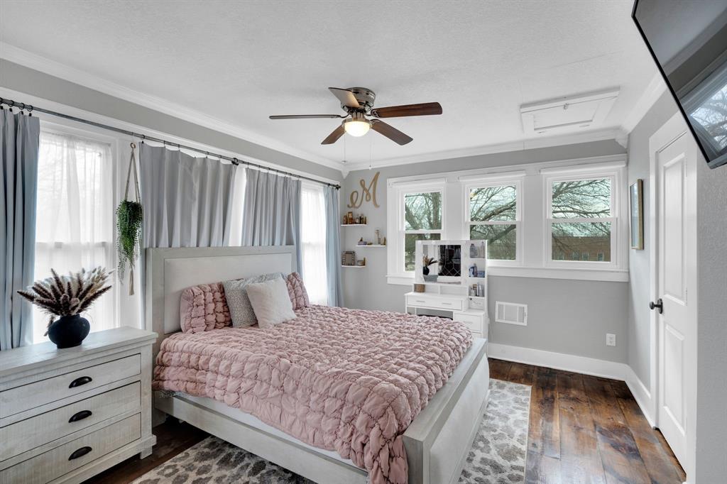 COLLEGE ADDN-REV .183 AC - Residential