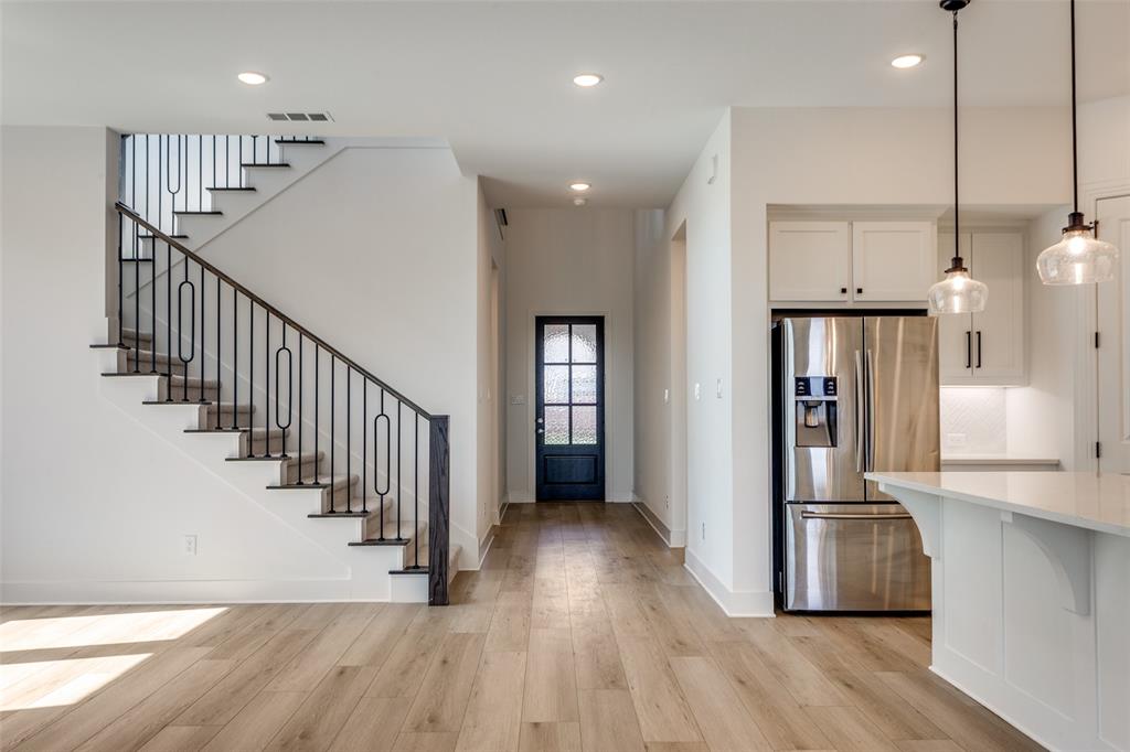 1109 Briar Oak Lane