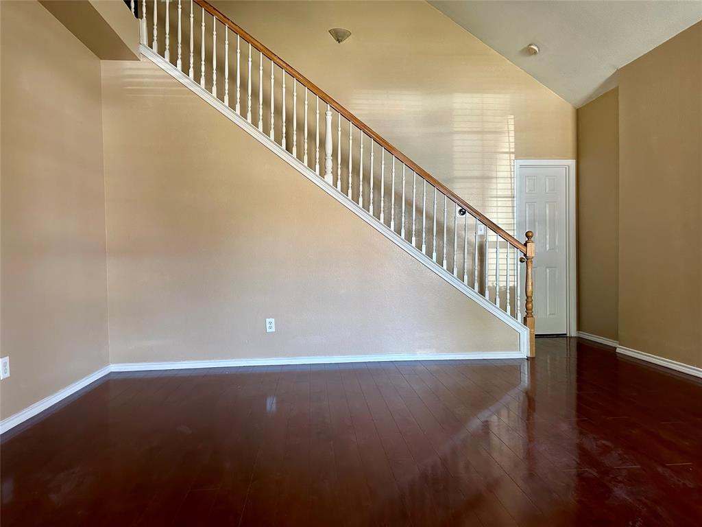 Whispering Oaks Estate Ph 1 - Residential Lease