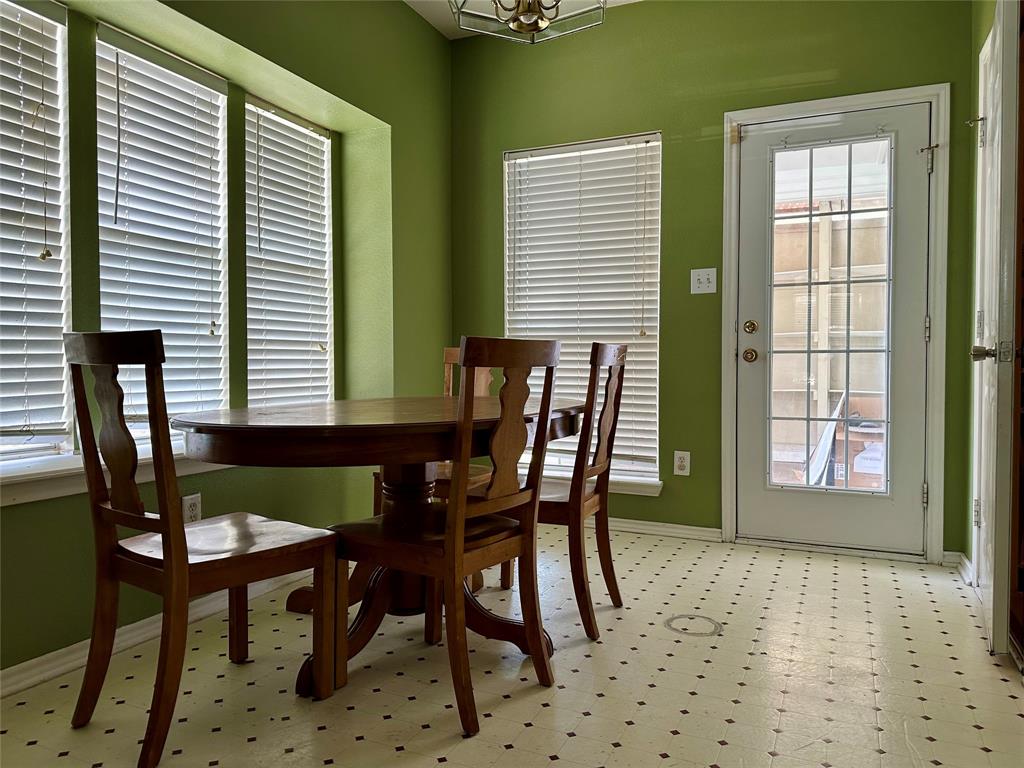 Whispering Oaks Estate Ph 1 - Residential Lease