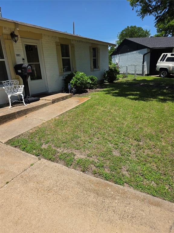 1003 Quincy Circle