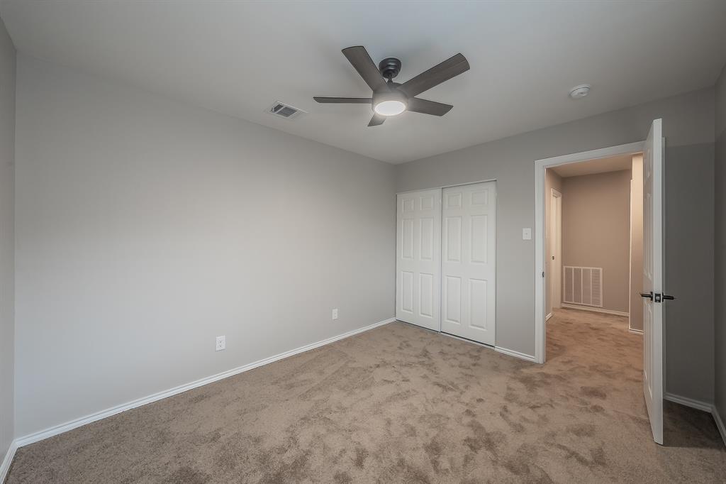 Cedar Creek Twnhms - Residential