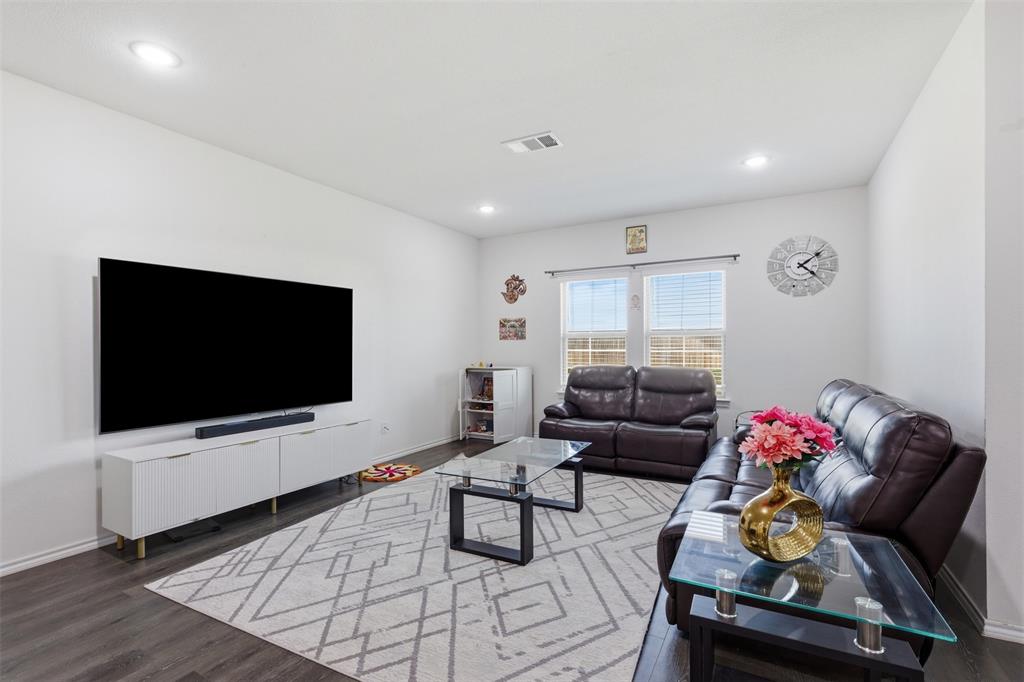 4104 Fitzgerald Avenue