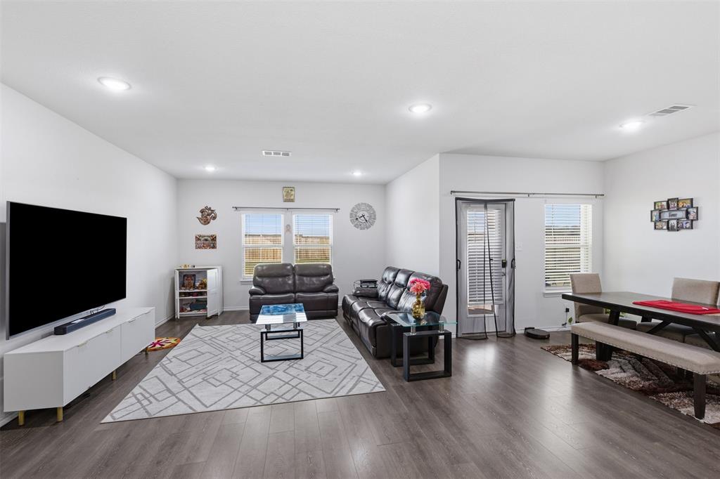 4104 Fitzgerald Avenue