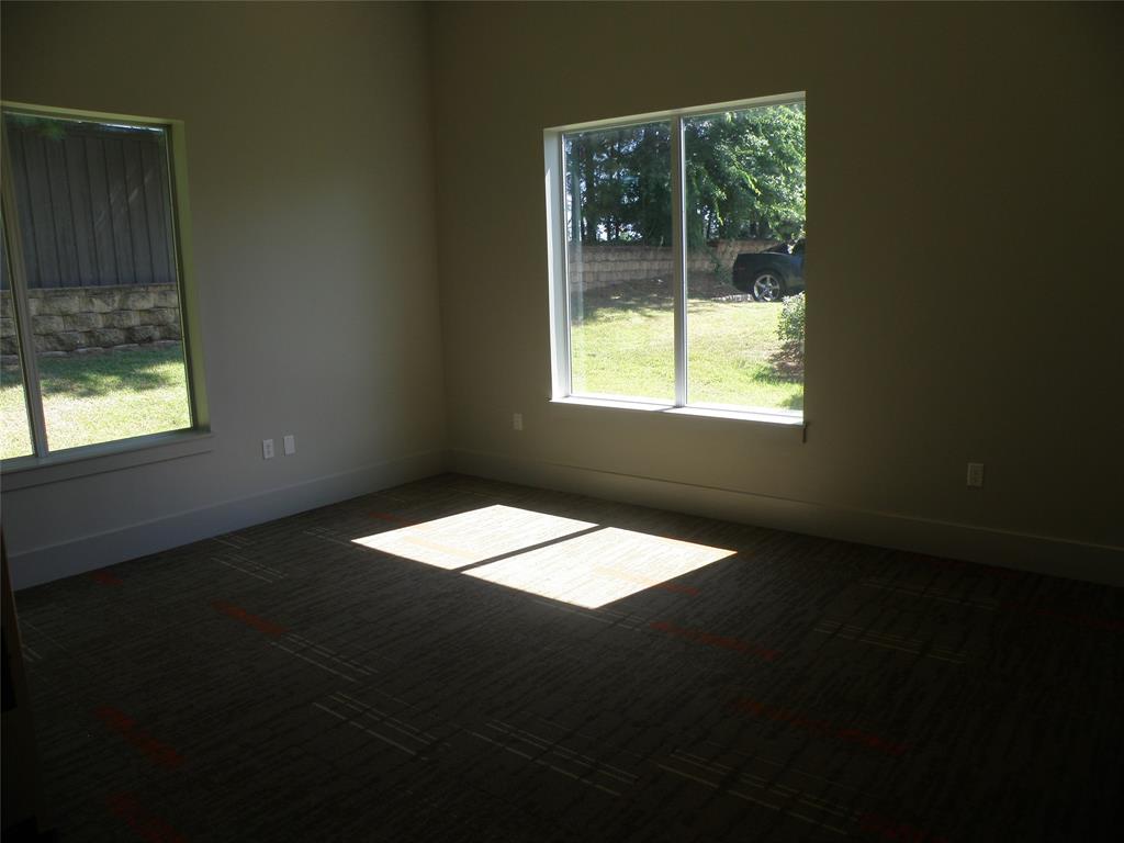 Broadway Hills Plaza Add - Commercial Lease