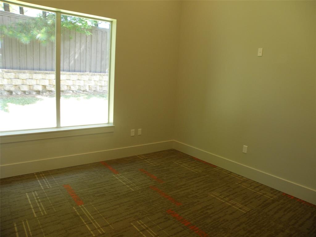 Broadway Hills Plaza Add - Commercial Lease