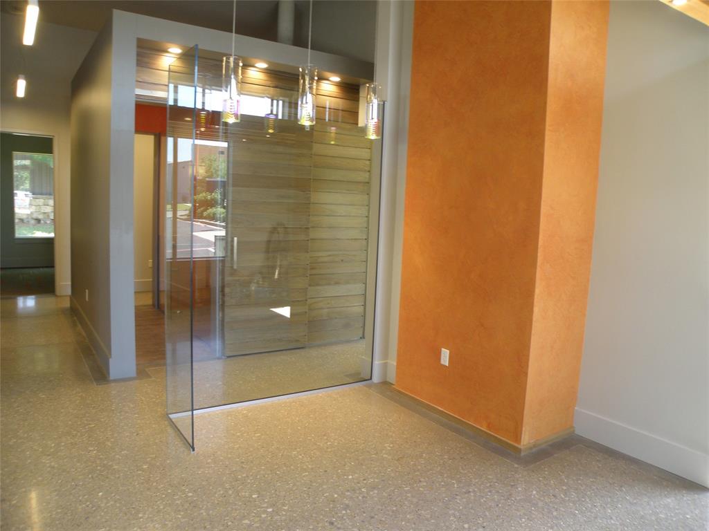 Broadway Hills Plaza Add - Commercial Lease