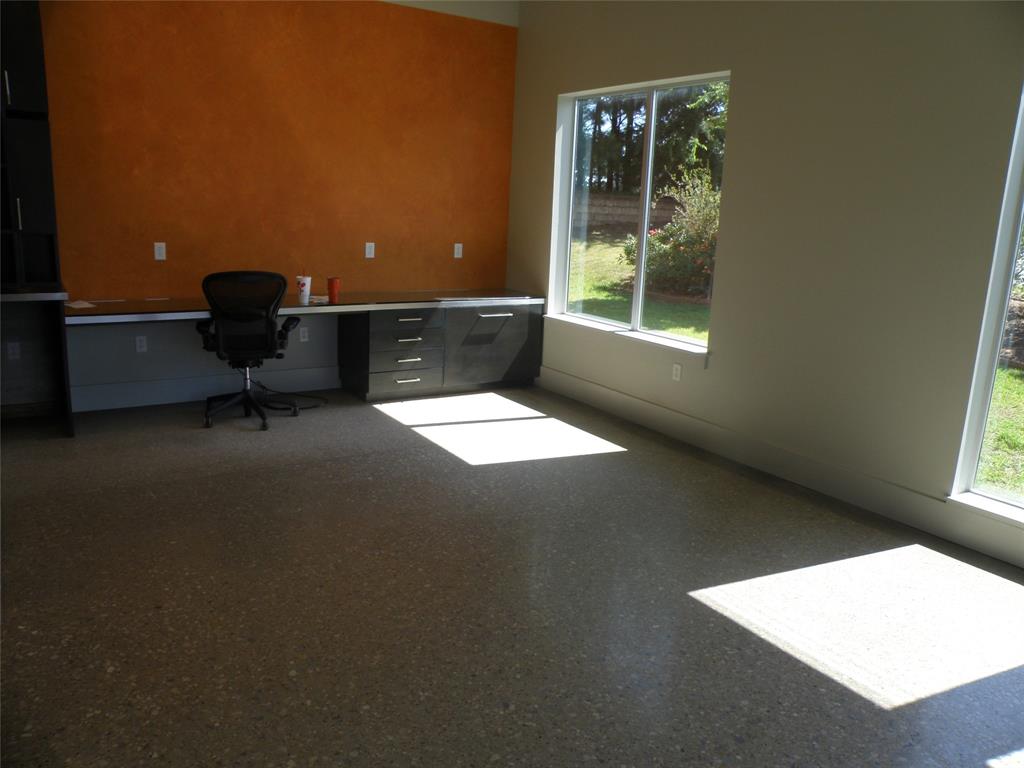 Broadway Hills Plaza Add - Commercial Lease