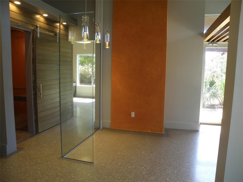 Broadway Hills Plaza Add - Commercial Lease