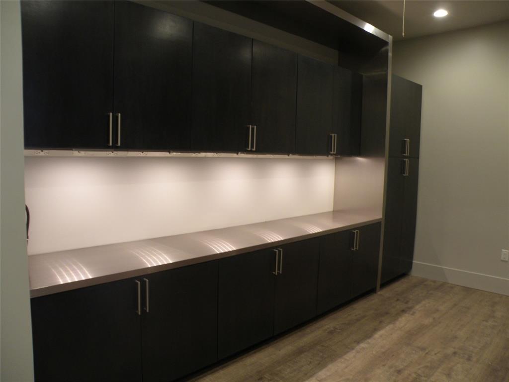 Broadway Hills Plaza Add - Commercial Lease