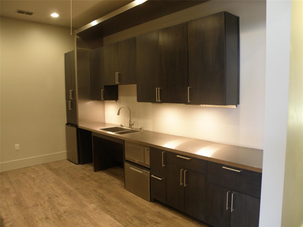 Broadway Hills Plaza Add - Commercial Lease