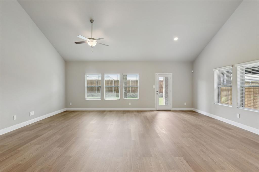 Simpson Crossing - Residential