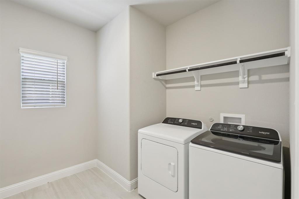 Simpson Crossing - Residential