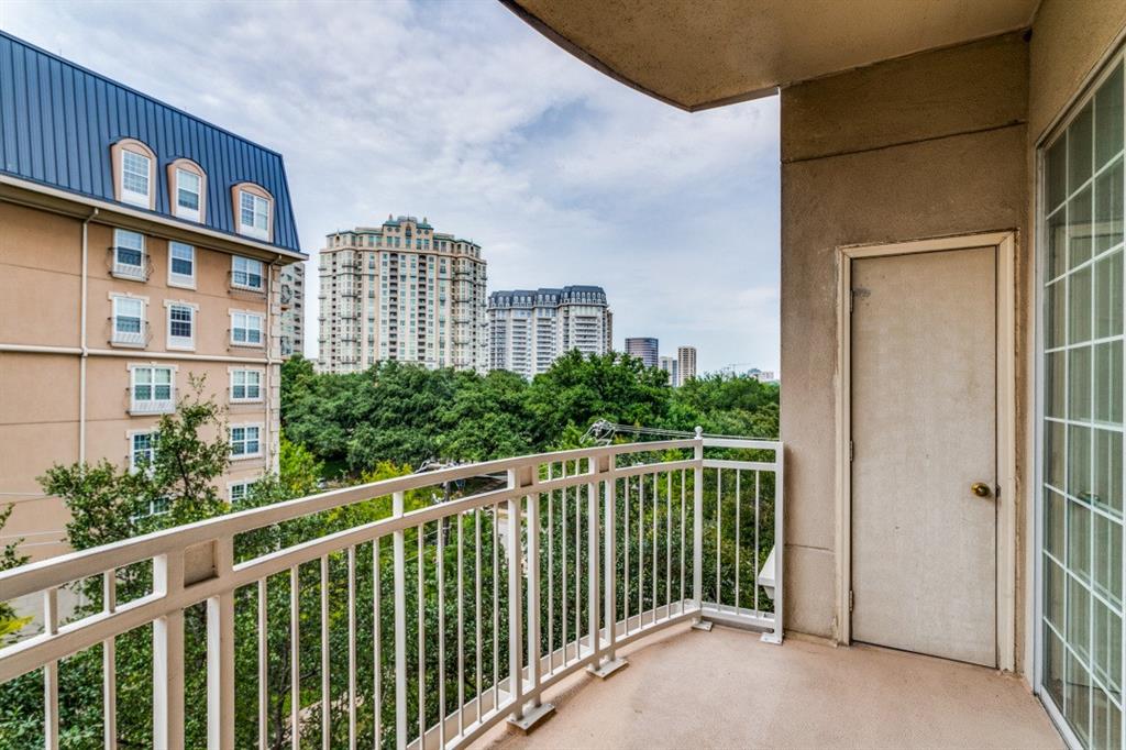 Renaissance On Turtle Creek Condo - Residential