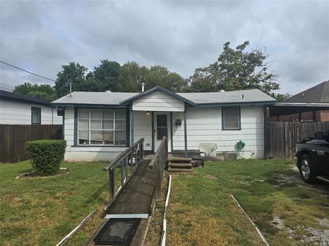 3513 Nomas Street Dallas TX 75212