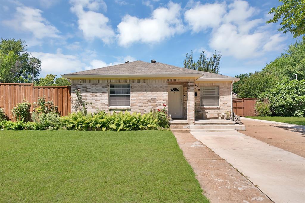 409 Roberts Avenue