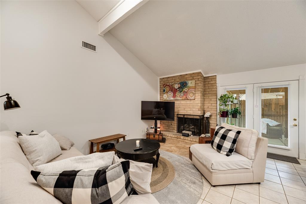 Meadow Oaks 07 - Residential