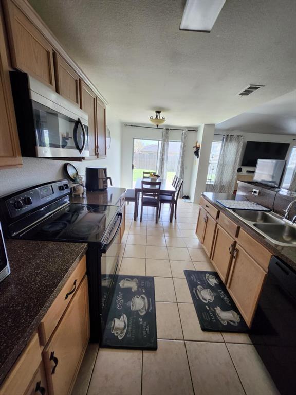 1812 Wind Dancer Trail